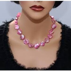 🌴Vintage Pink Broken Mother Of Pearl Shell